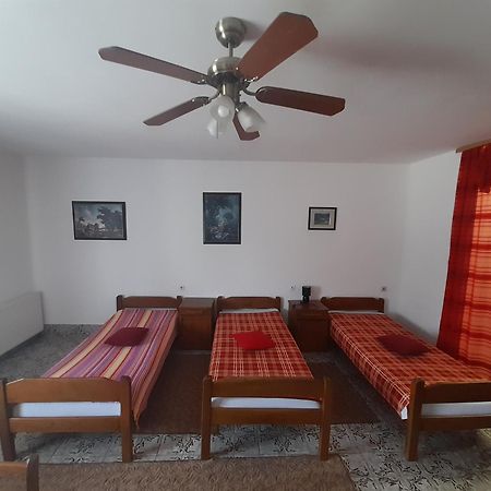 Apartment Kolonija Славонський Брод Екстер'єр фото